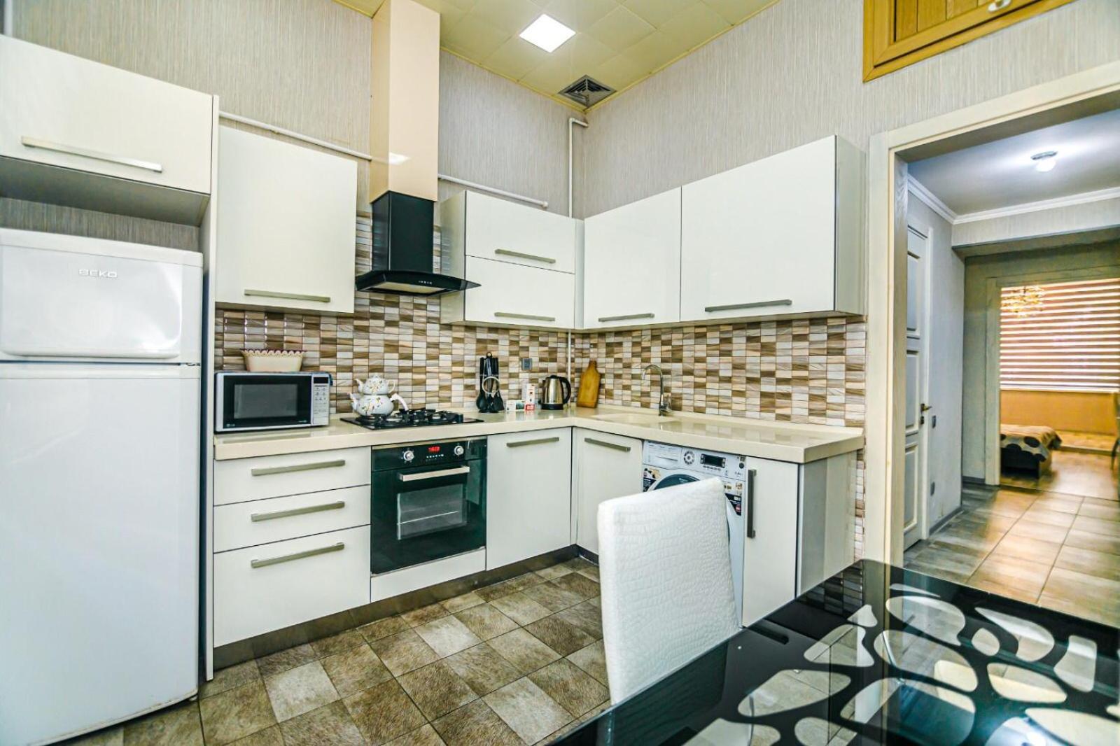 Azneft Square Deluxe Apartment Baku Exteriér fotografie