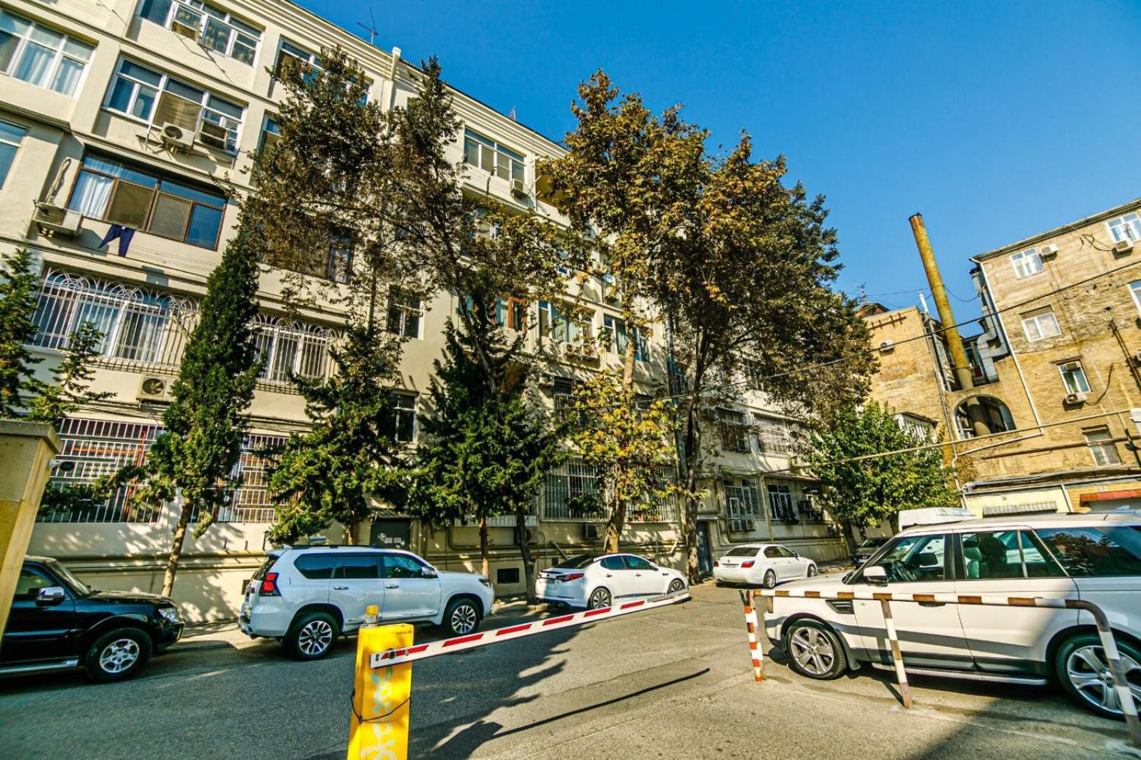 Azneft Square Deluxe Apartment Baku Exteriér fotografie