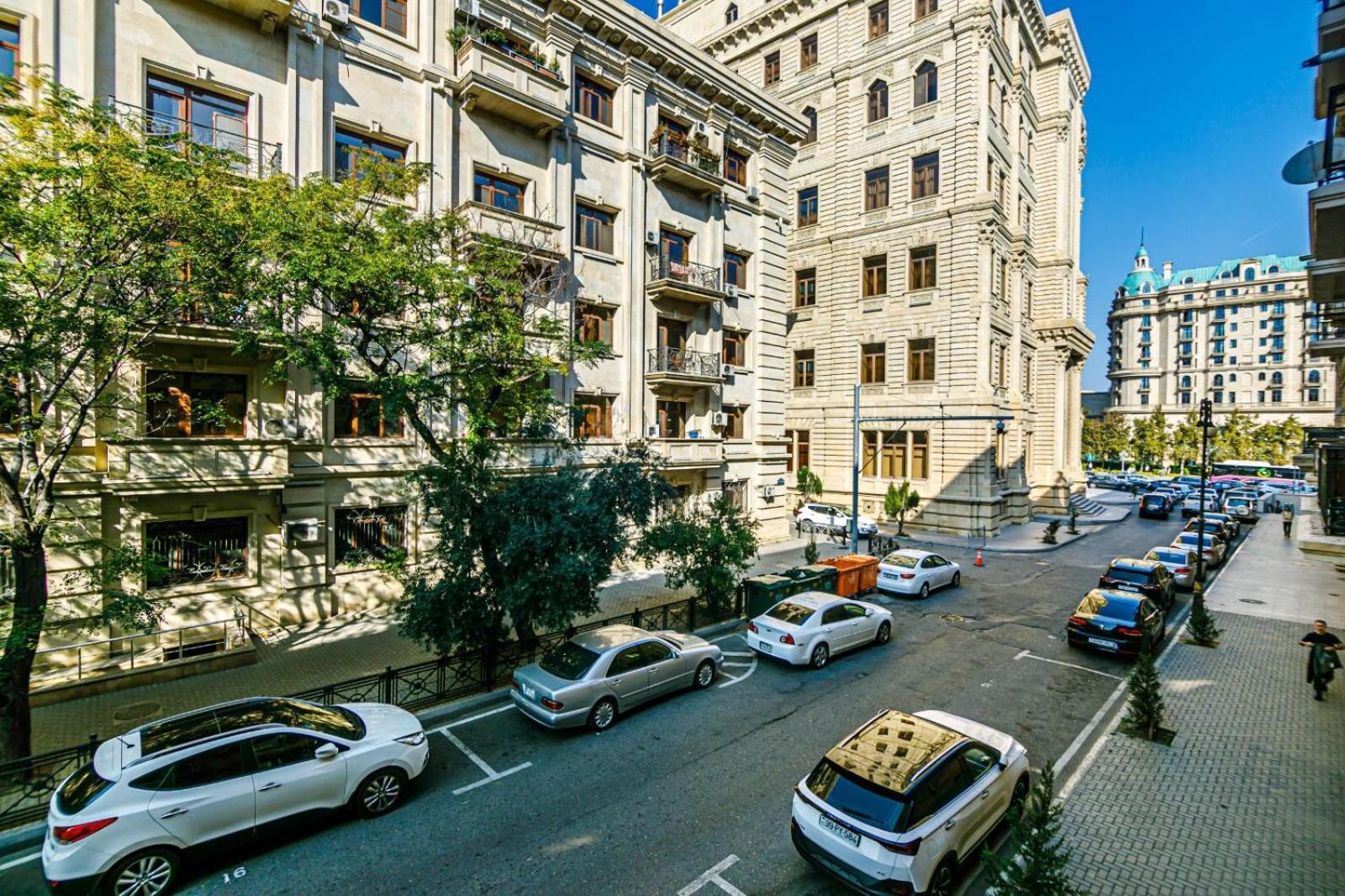 Azneft Square Deluxe Apartment Baku Exteriér fotografie